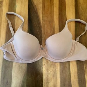 Lined Demi Bra Victoria's Secret, Size 38B